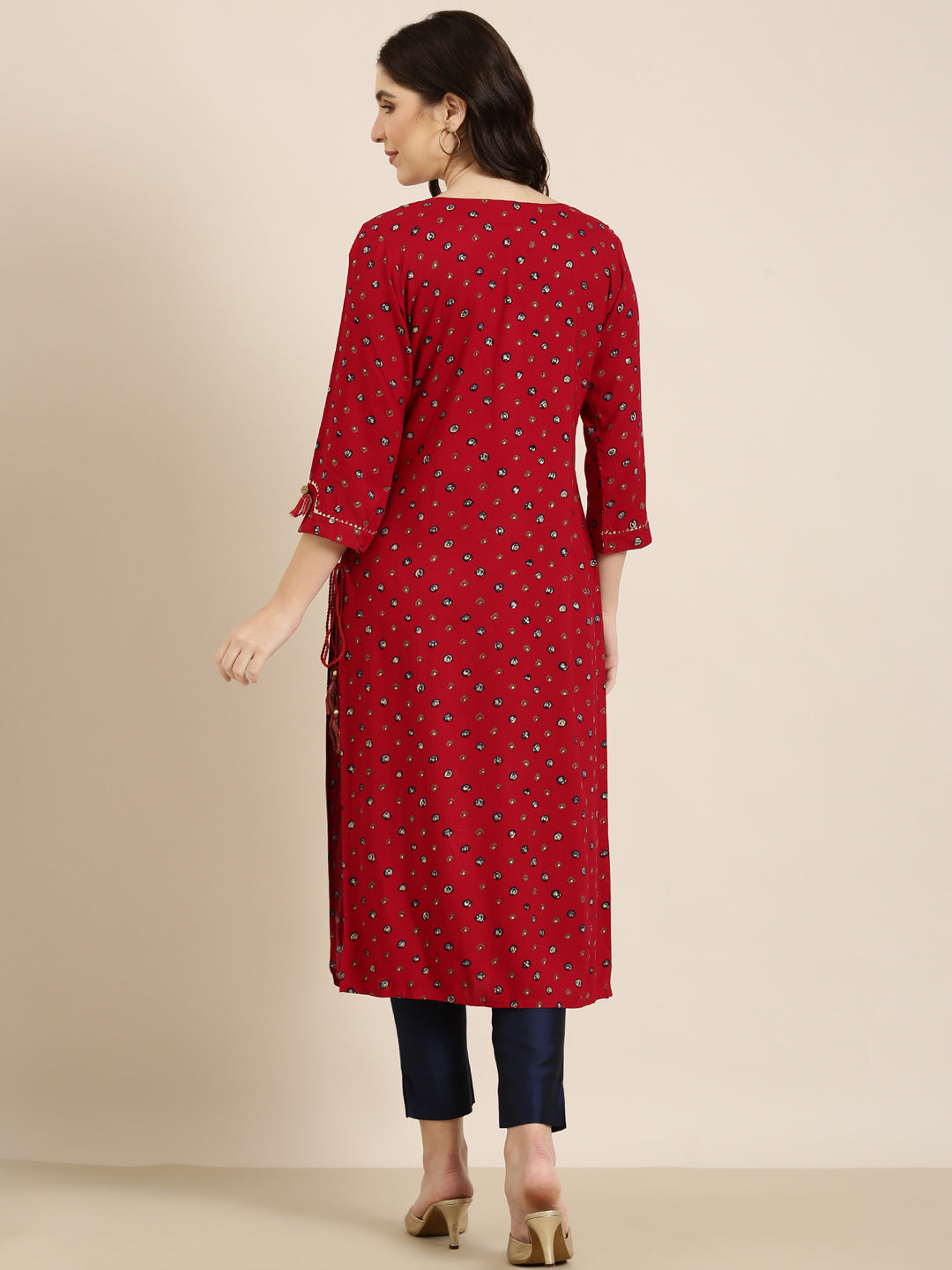 Women Maroon Printed Straight Kurta