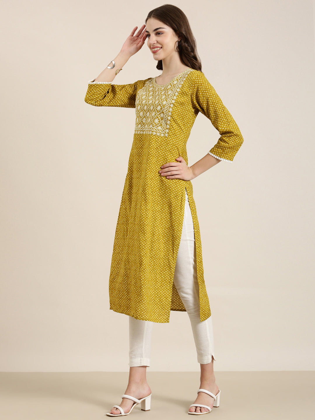 Women Mustard Geometrical Straight Kurta