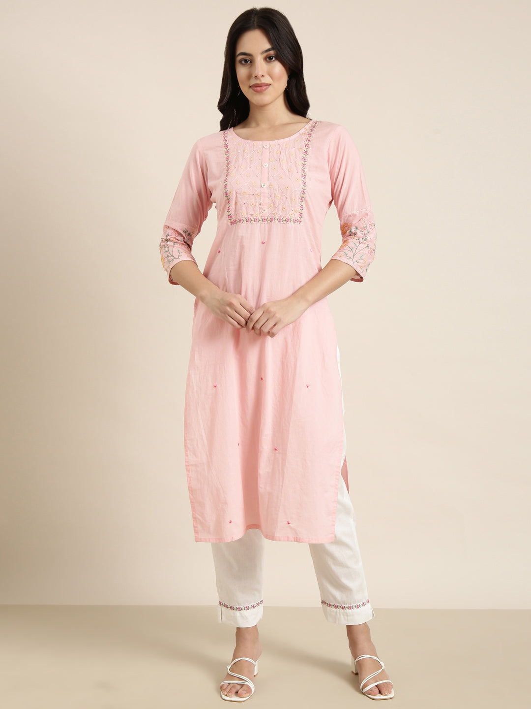 Women Straight Pink Solid Kurta and Trousers Set