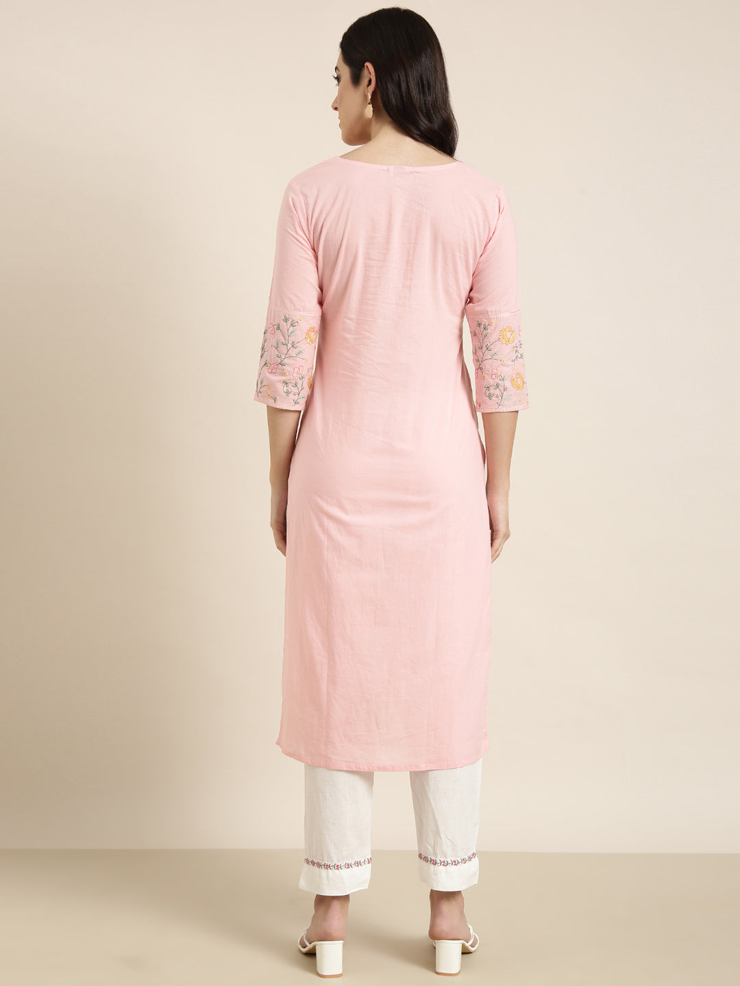 Women Straight Pink Solid Kurta and Trousers Set