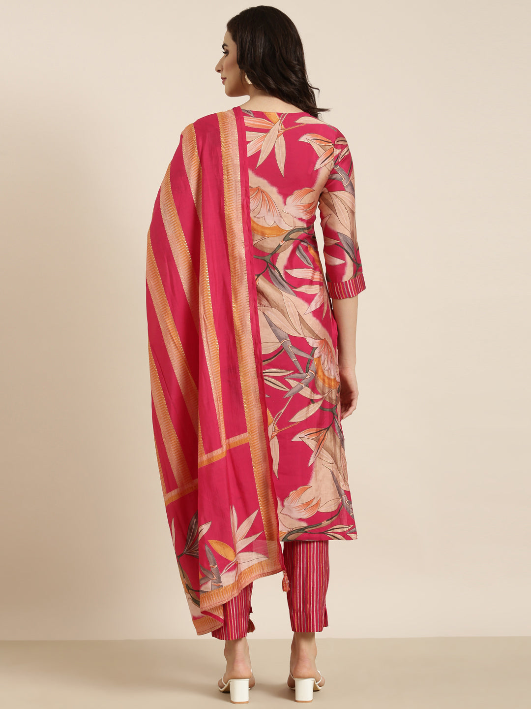 Women Straight Pink Floral Kurta and Trousers Set Comes With Dupatta