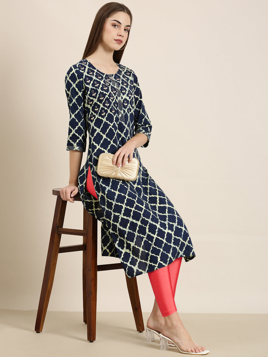 Women Navy Blue Geometrical Straight Kurta