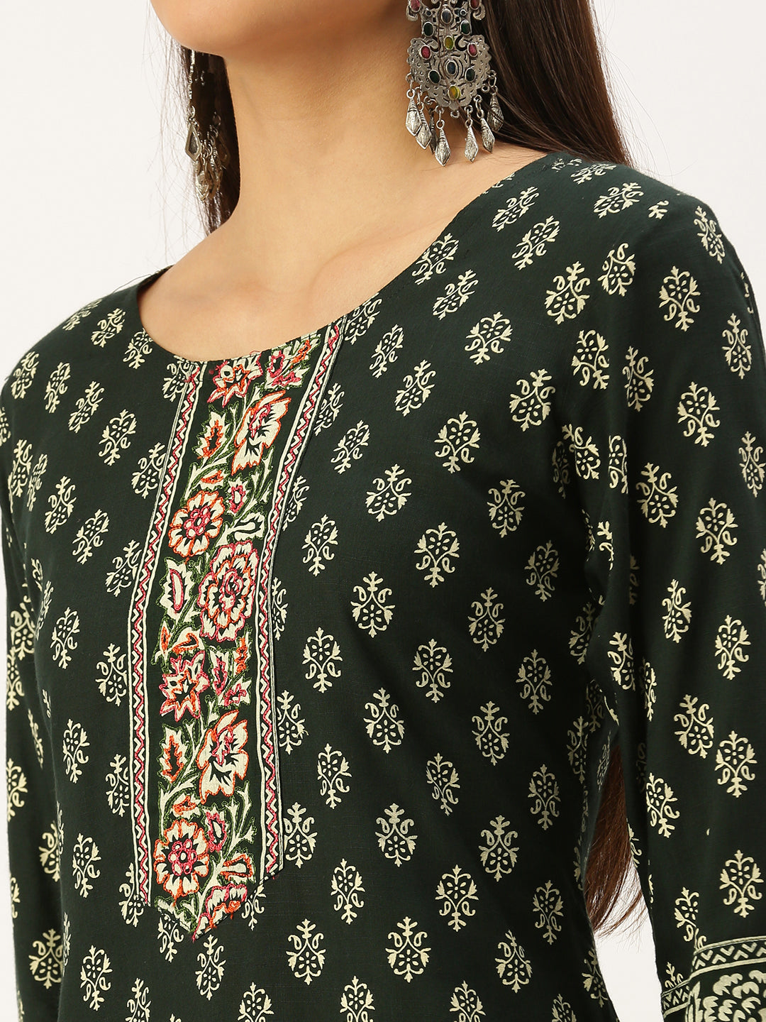 Women's Green Printed Straight Kurtas