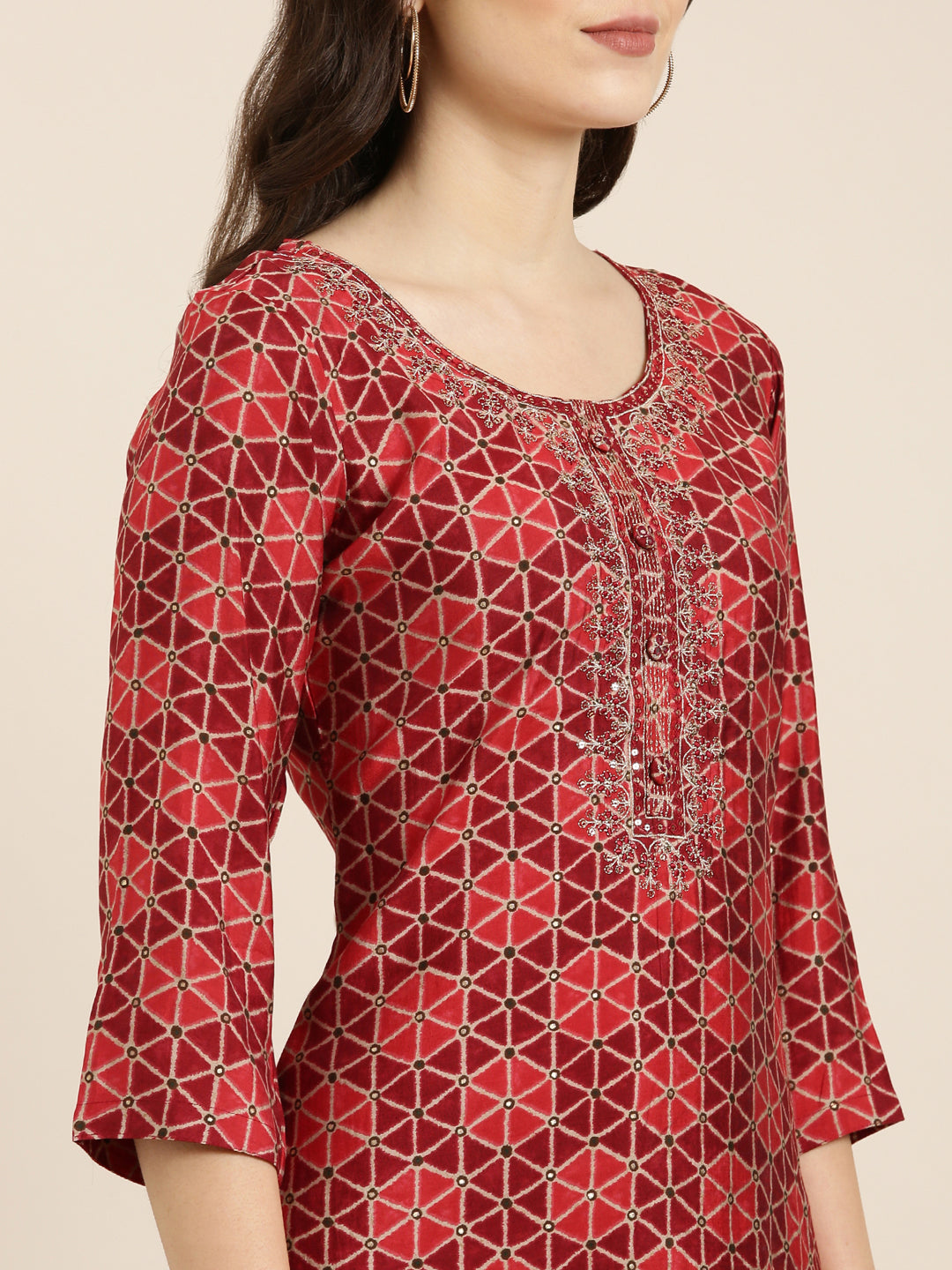 Women Burgundy Geometrical Straight Kurta