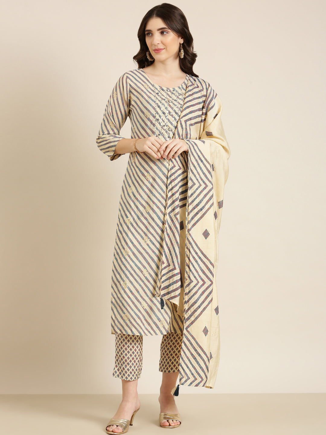 Women Cream Striped Kurta Set