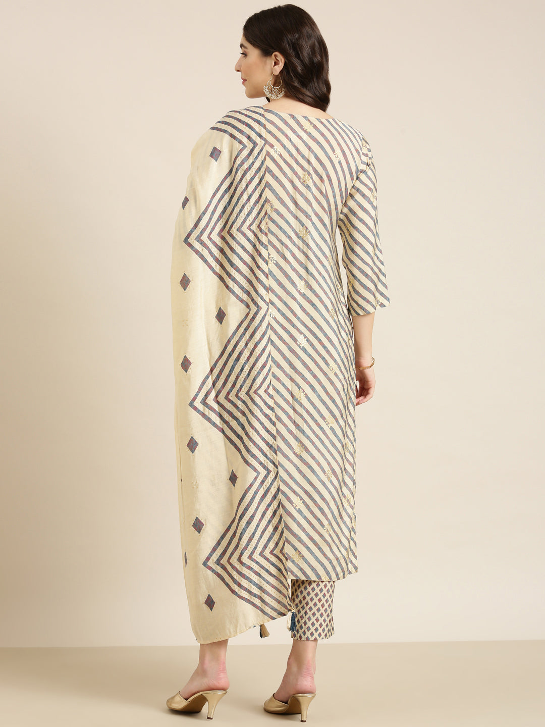 Women Cream Striped Kurta Set