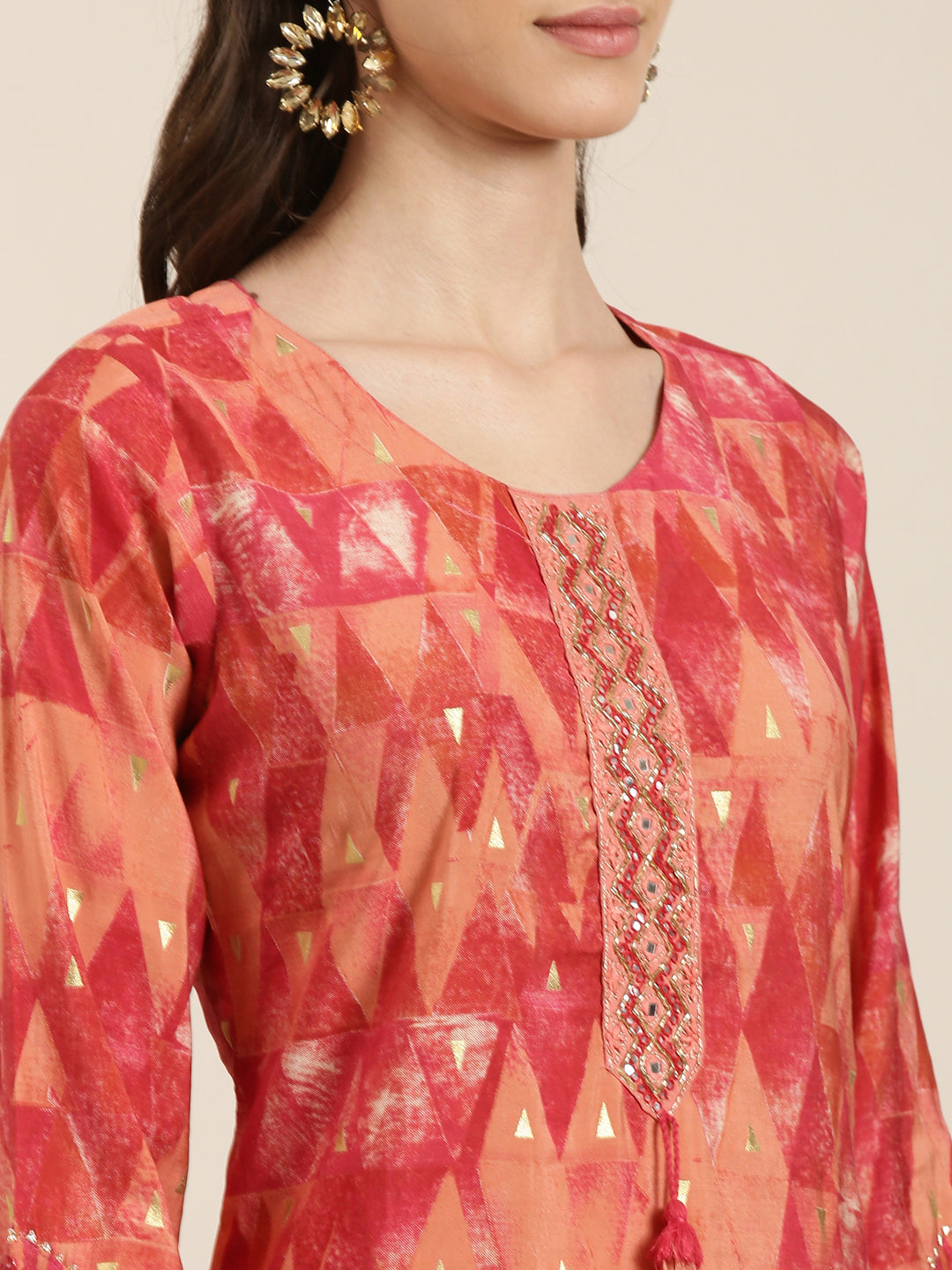 Women Red Geometrical Kurta Set