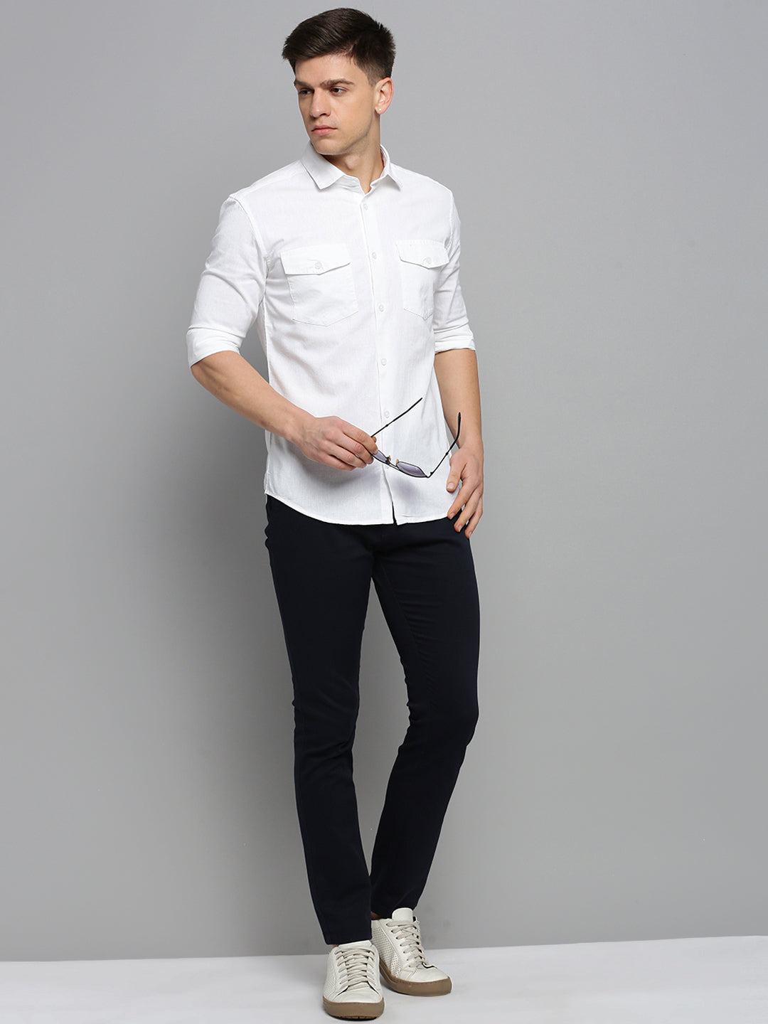 Men White Solid Casual Shirt