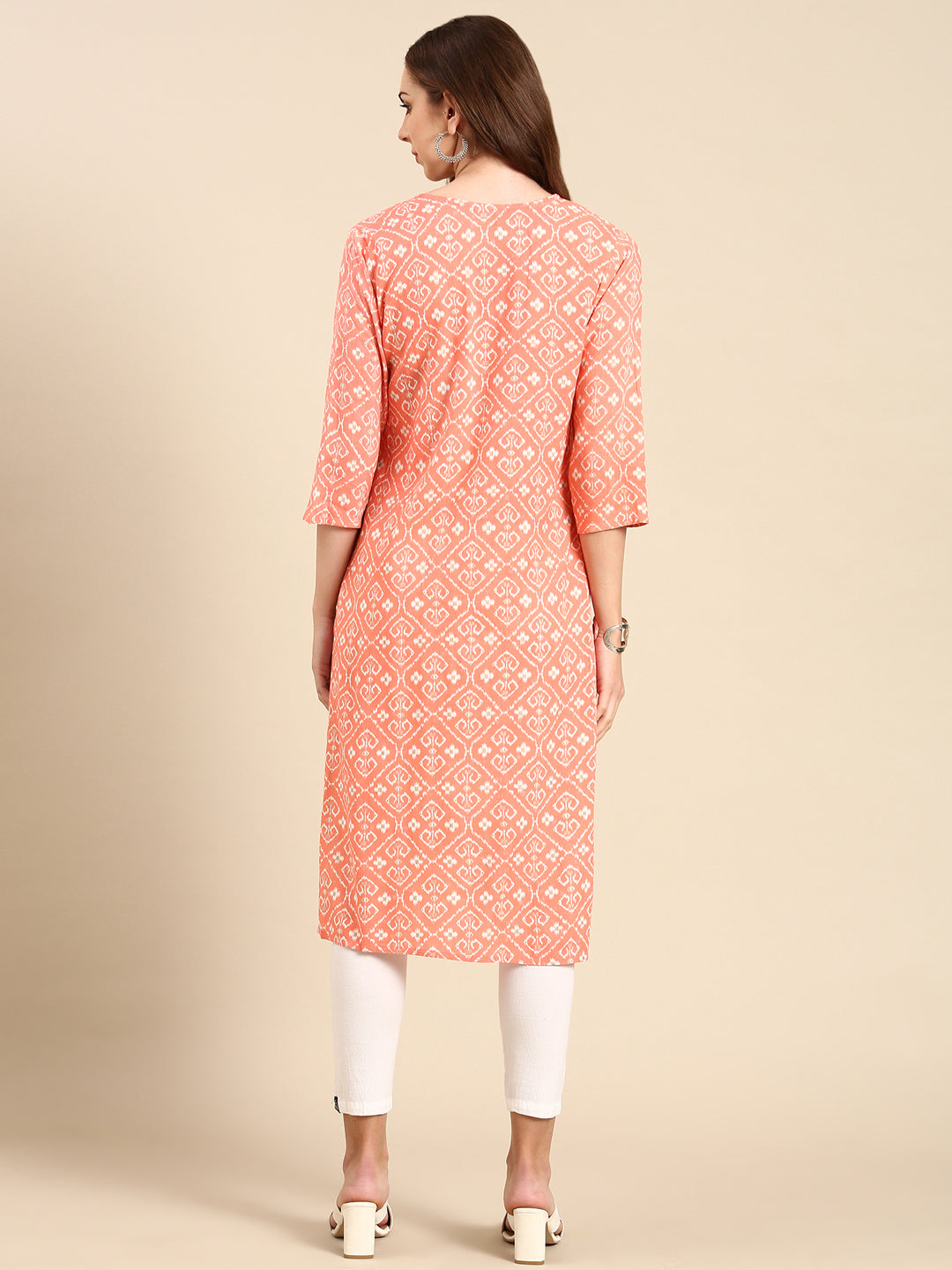 Women's Peach Printed Straight Kurta