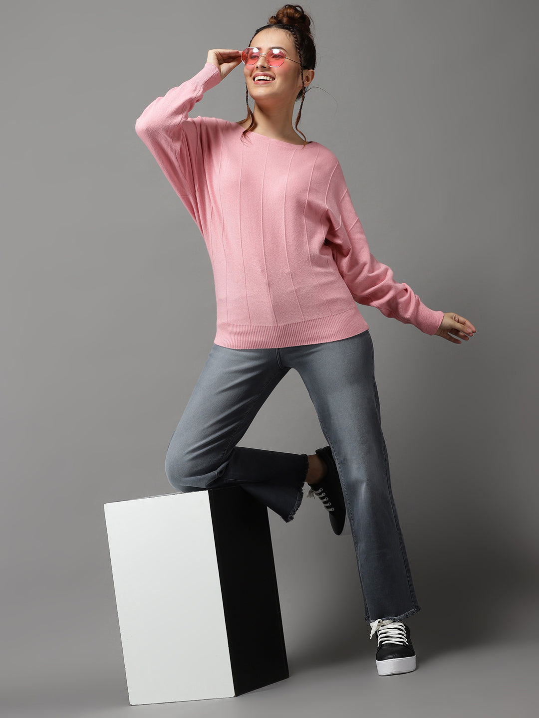 Women's Pink Solid Pullover Sweater