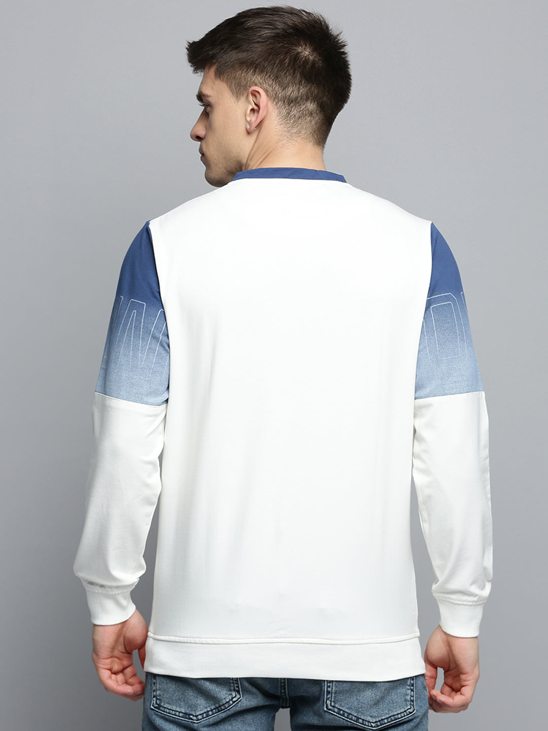 Men White Colourblock Casual Sweatshirt