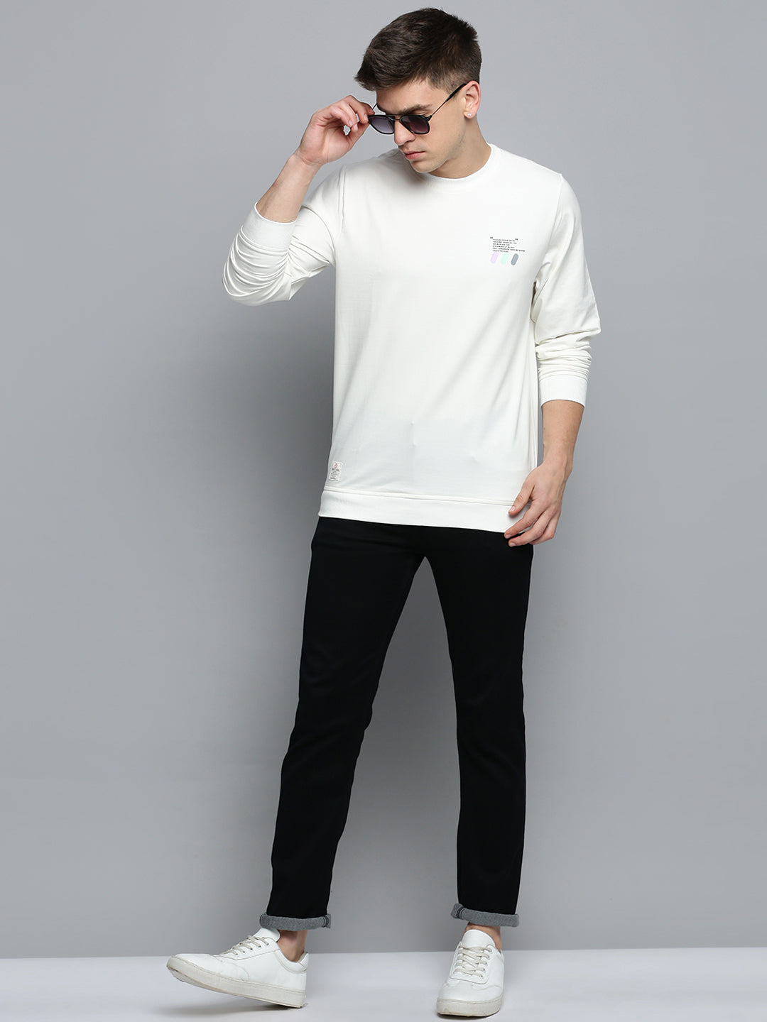 Men White Solid Casual Sweatshirt