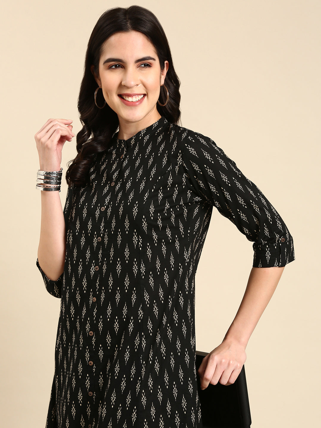 Women's Black Printed Straight Kurta