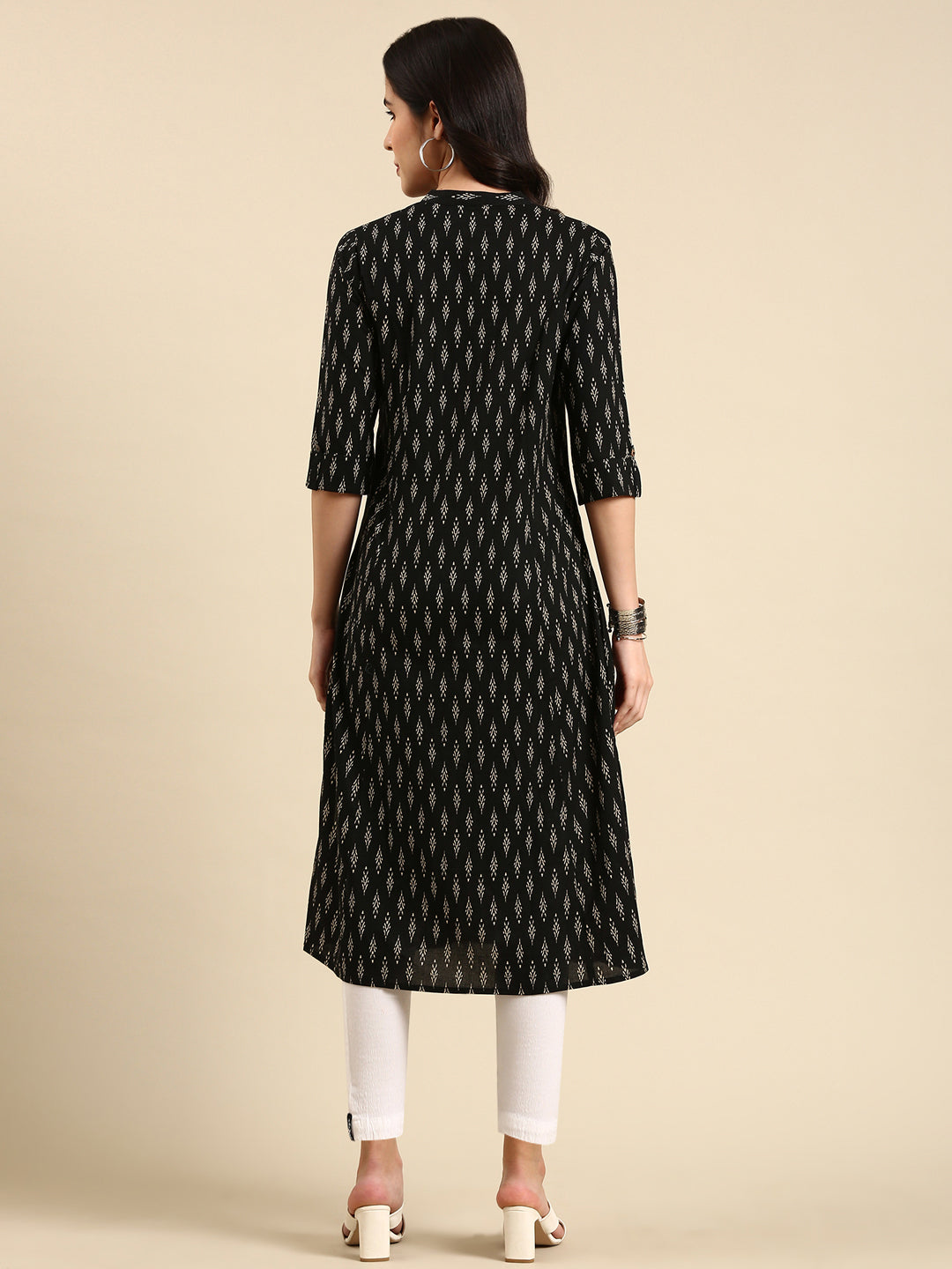 Women's Black Printed Straight Kurta