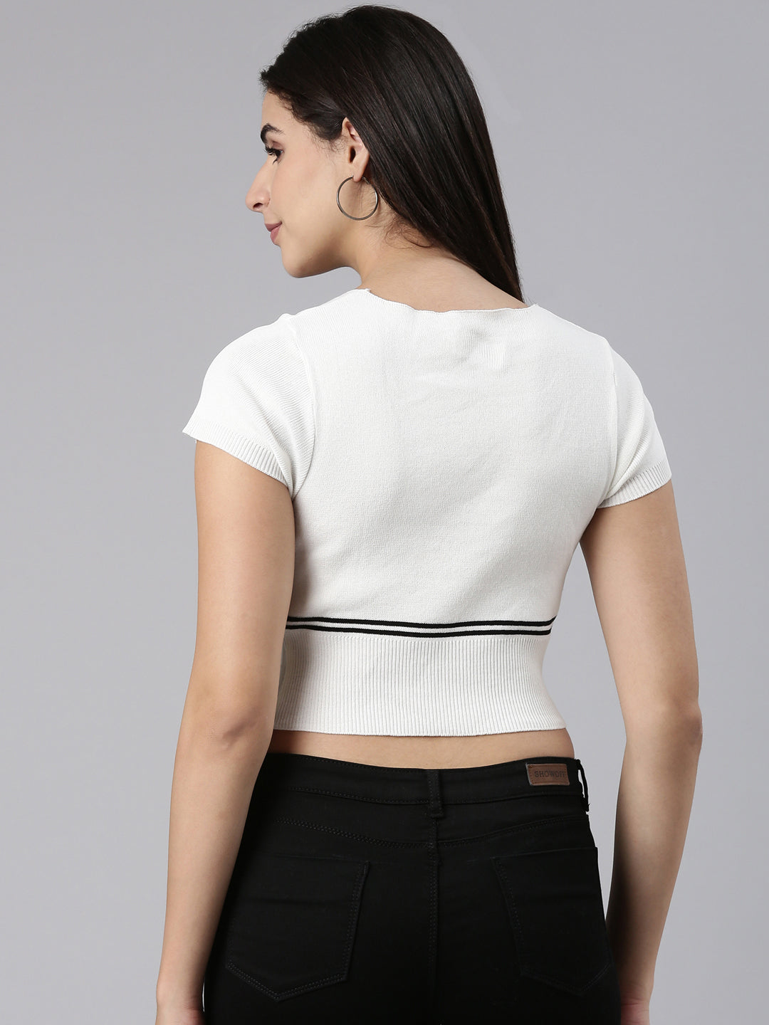 Scoop Neck Solid White Fitted Crop Top