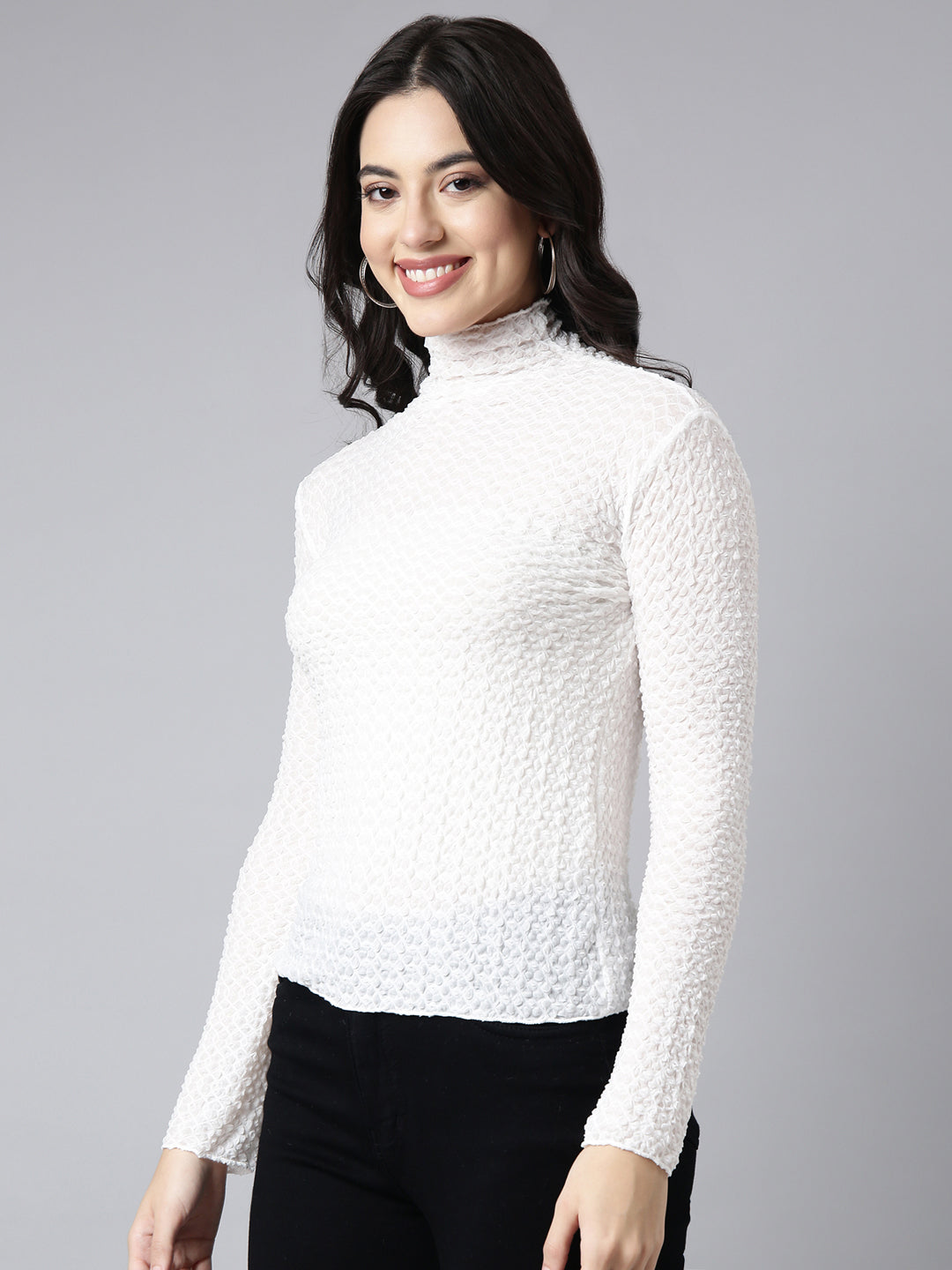 Women Solid White Top
