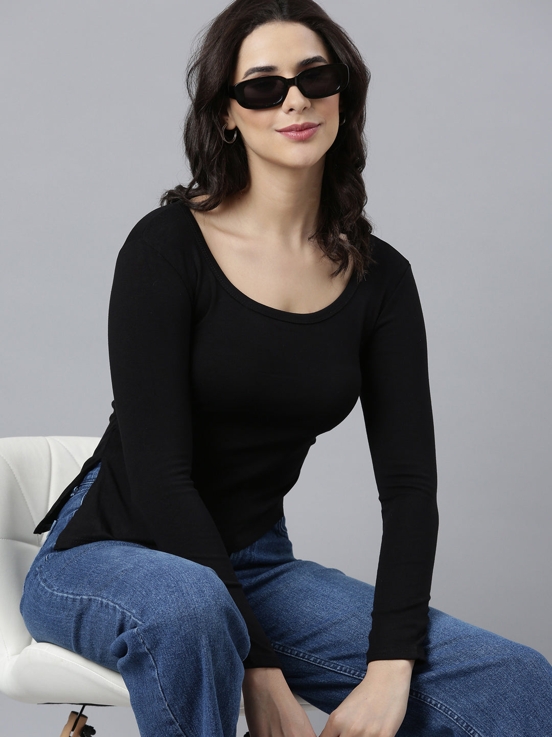 Women Solid Black Fitted Top