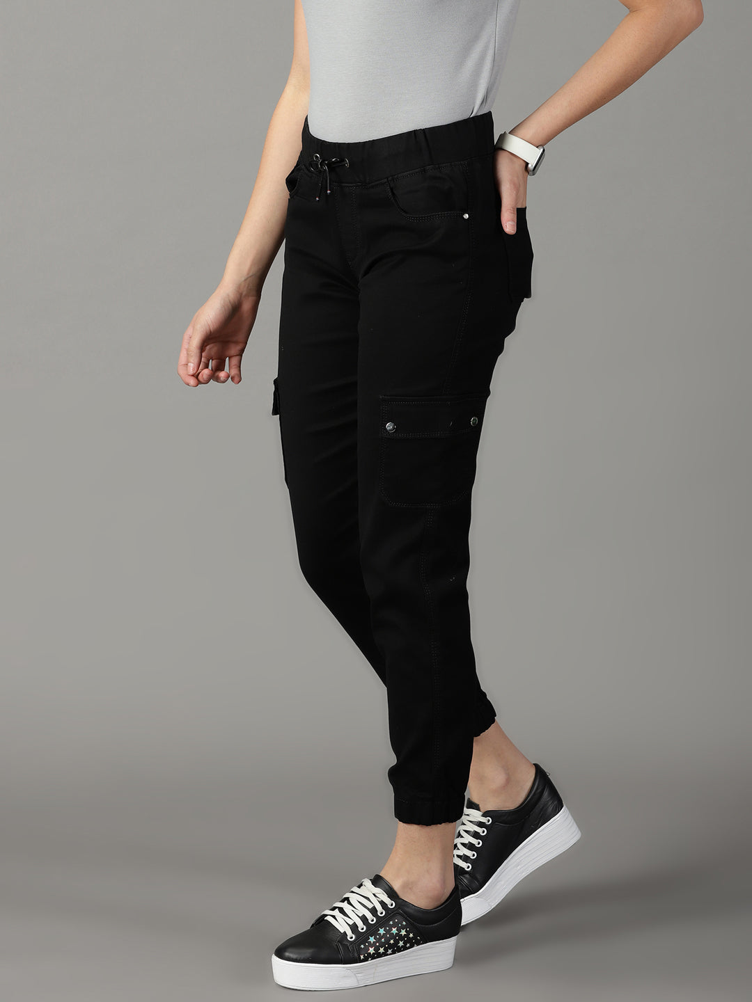 Women's Black Solid Jogger Denim Jeans