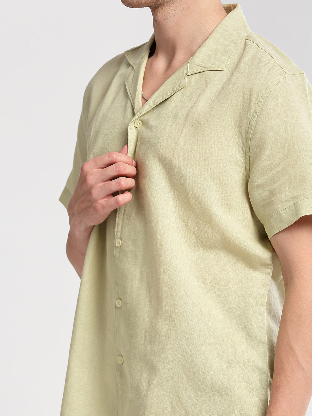 Men Cuban Collar Solid Green Casual Shirt