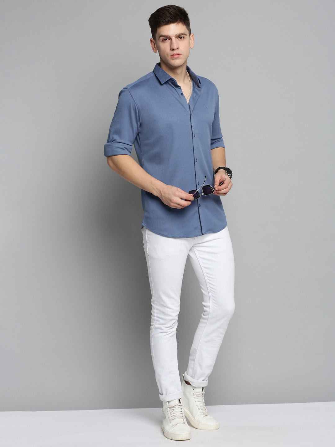 Men Blue Solid Casual Shirt