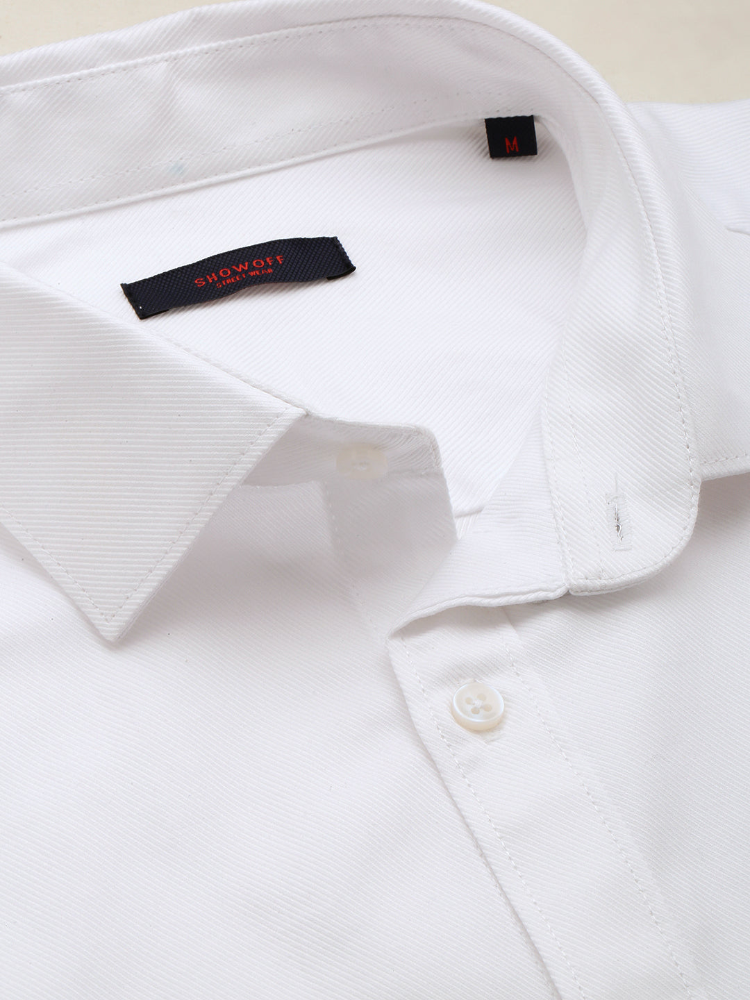 Men White Solid Casual Shirt