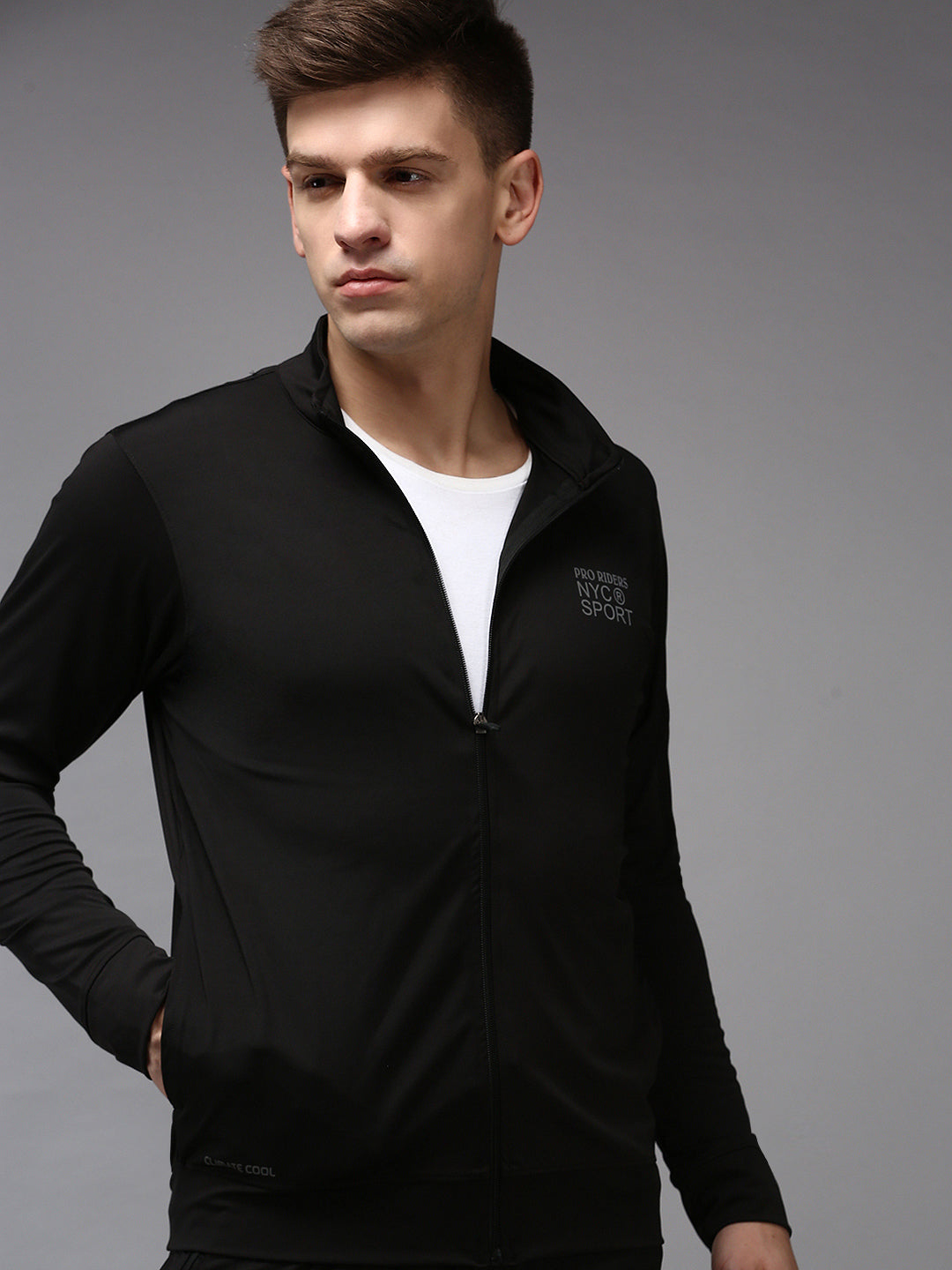 Men Black Solid Sweatshirt