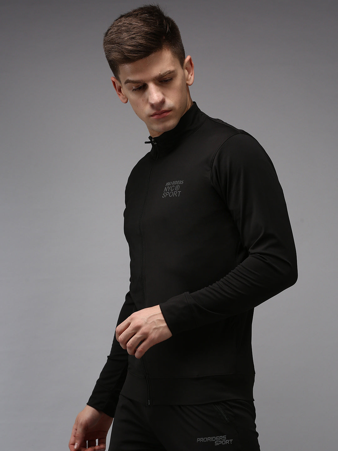 Men Black Solid Sweatshirt