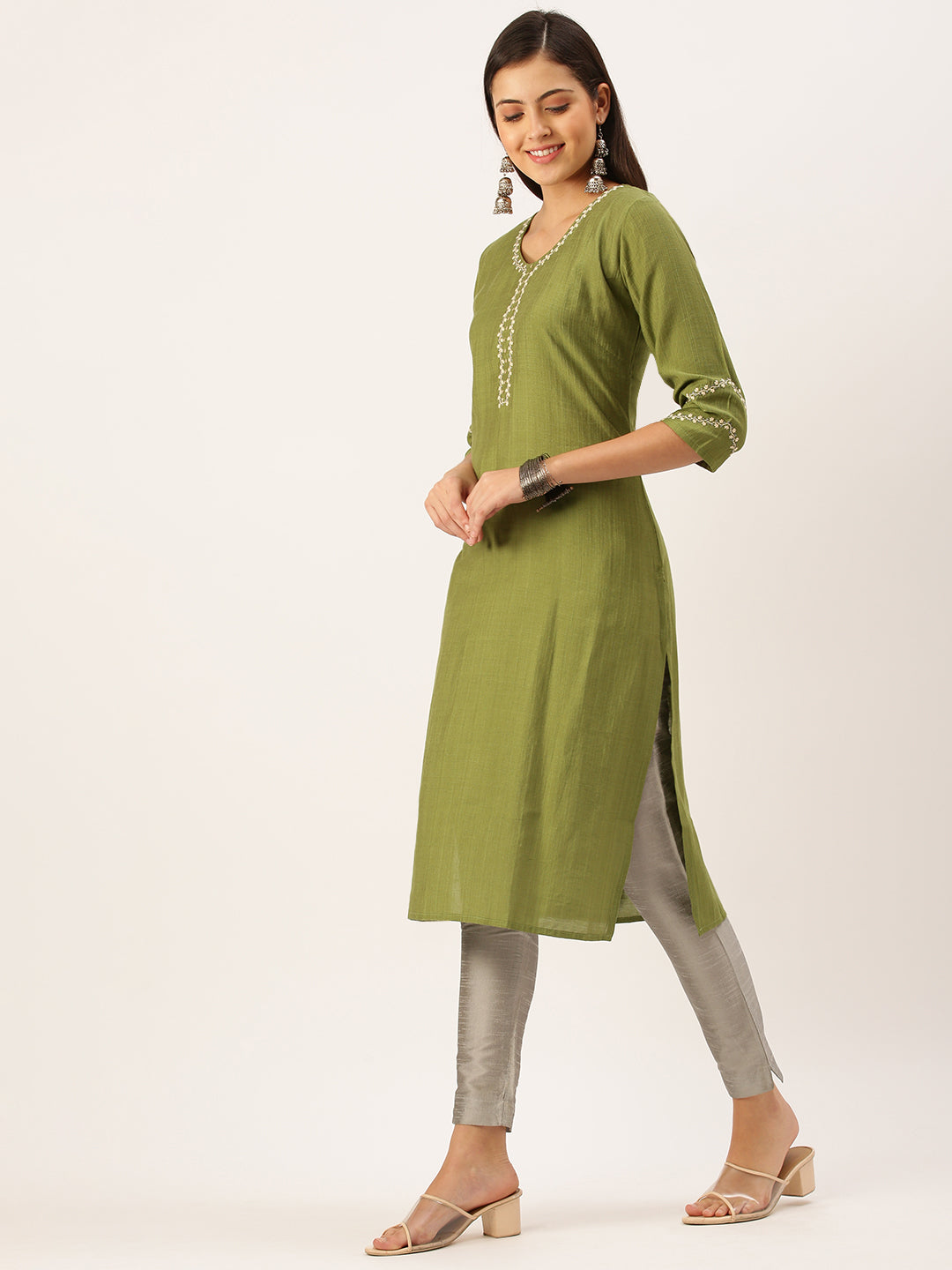 Women's Green Solid Straight Kurta