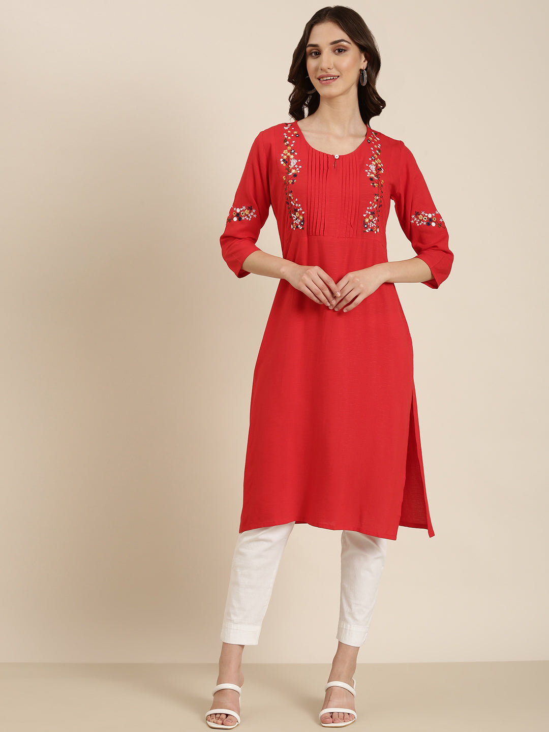 Women Red Solid Straight Kurta