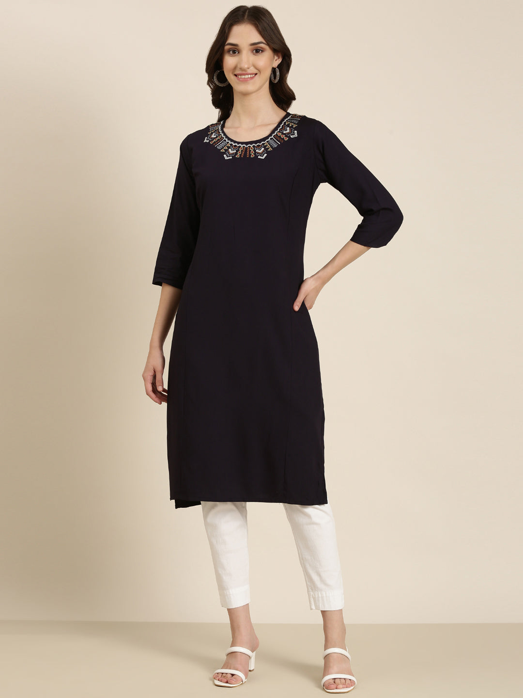 Women Navy Blue Solid Straight Kurta