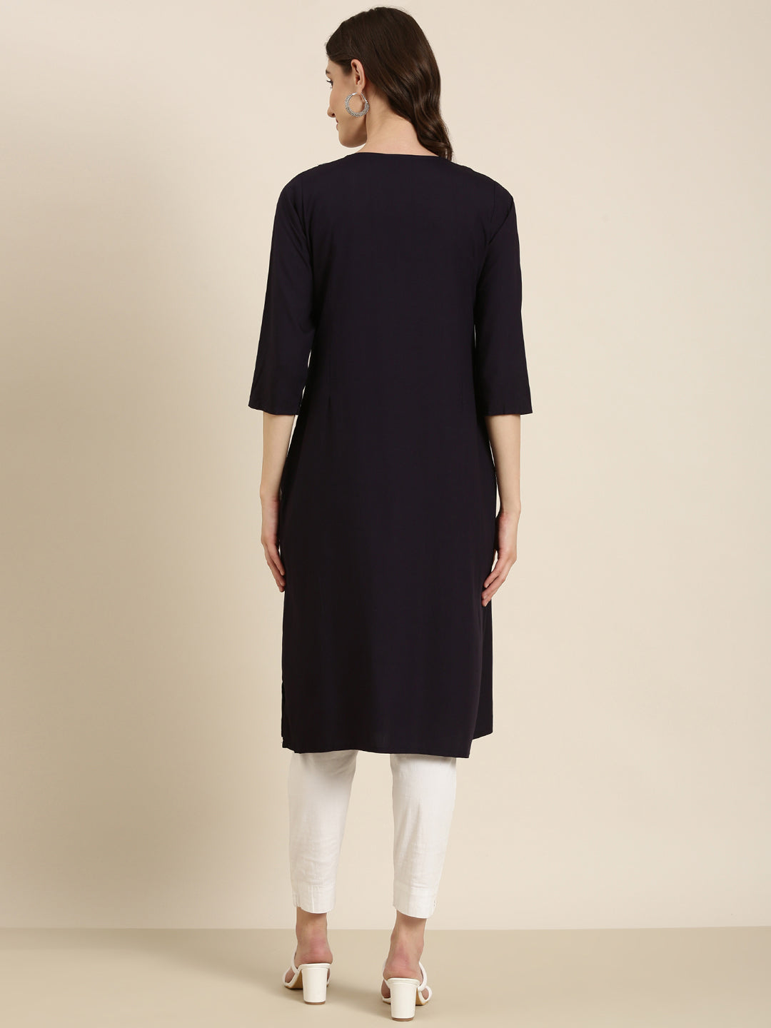 Women Navy Blue Solid Straight Kurta