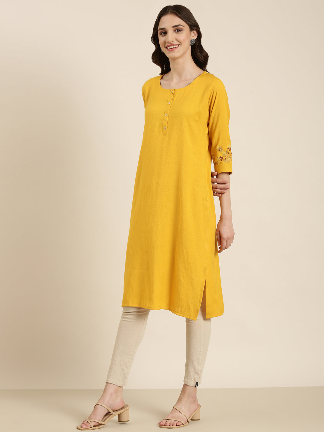 Women Yellow Solid Straight Kurta