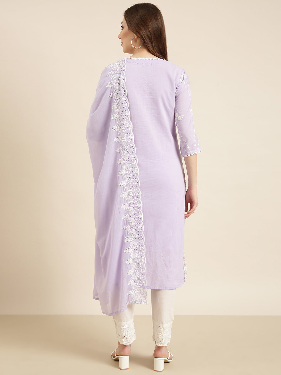 Women Straight Lavender Floral Kurta and Trousers Set Comes With Dupatta