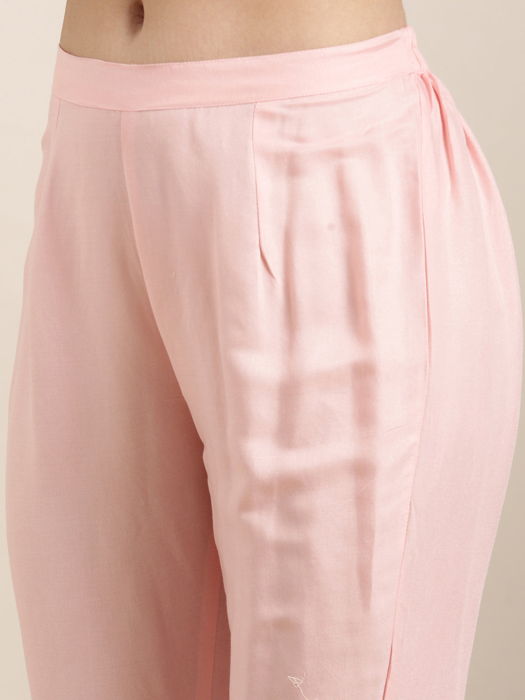 Women Straight Pink Chevron Kurta and Trousers Set Comes With Dupatta