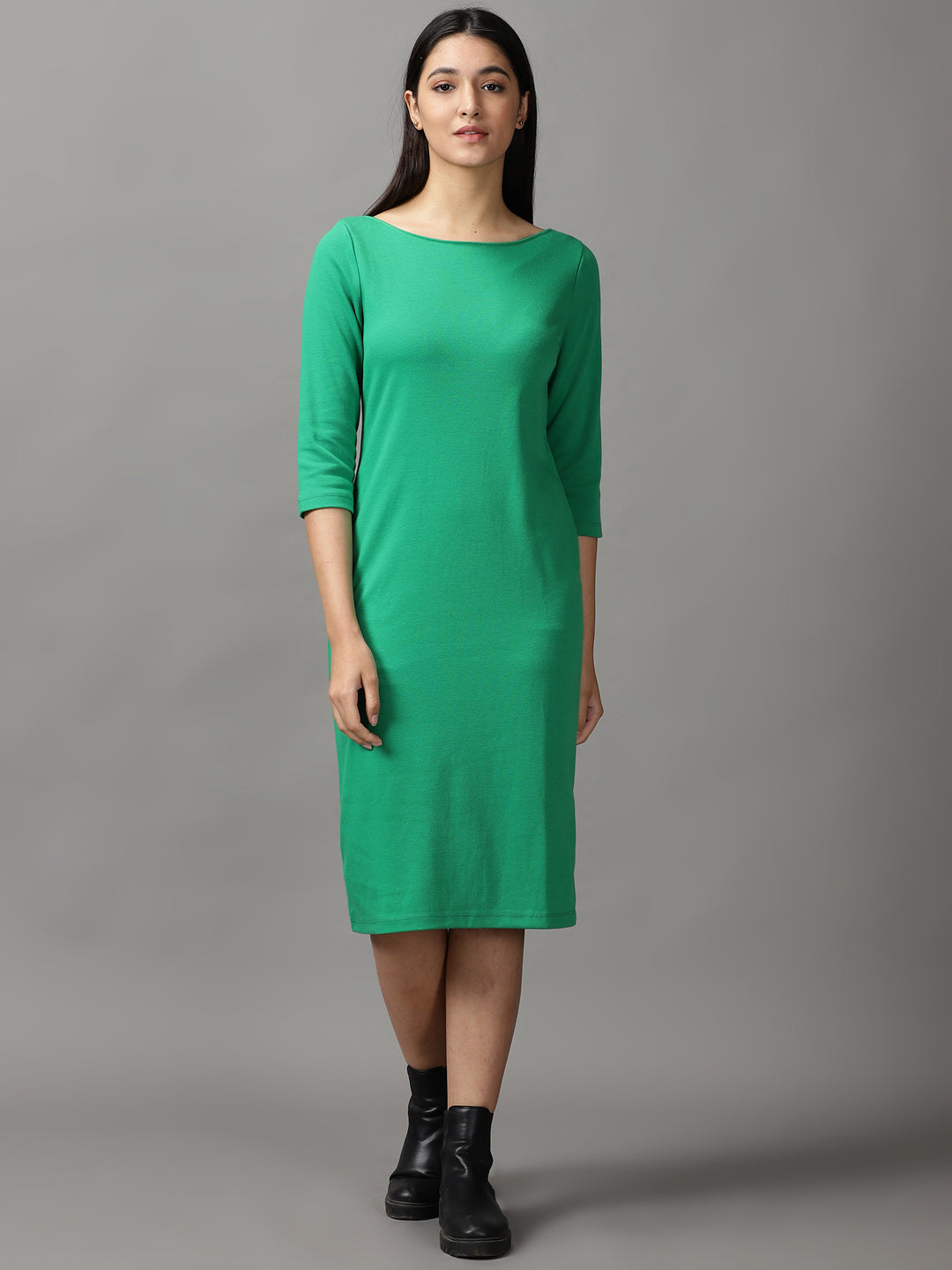 Women's Green Solid Bodycon Dress