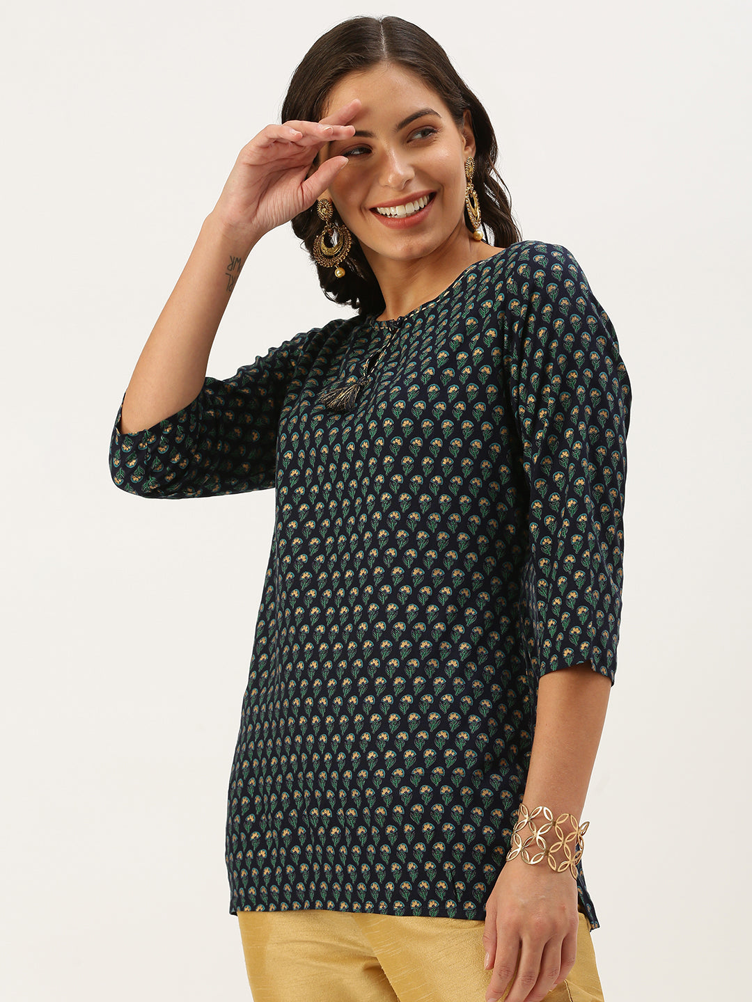 Women's Navy Blue Printed Straight Kurti