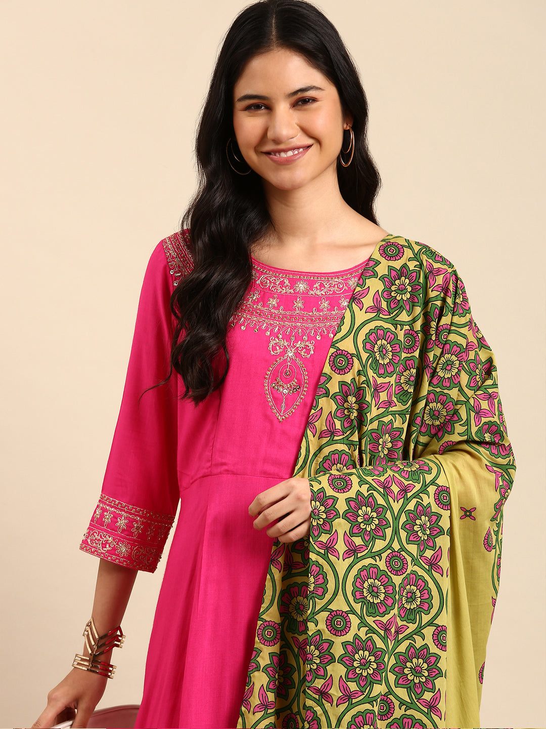 Women's Fuchsia Solid Kurta Set