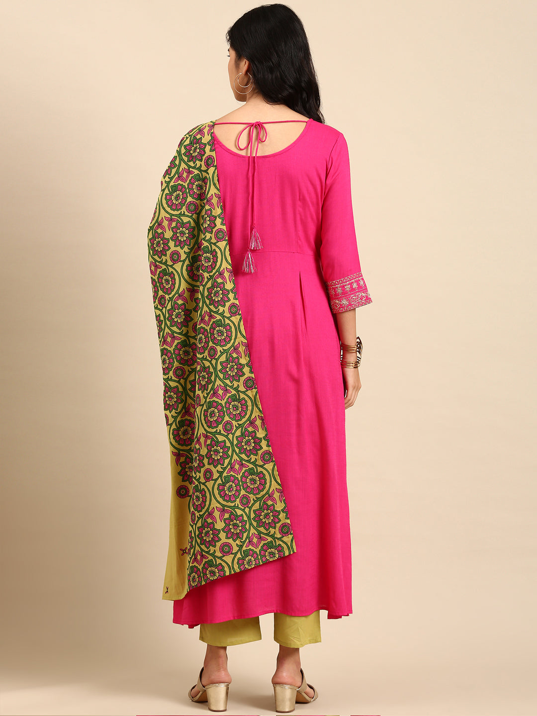 Women's Fuchsia Solid Kurta Set