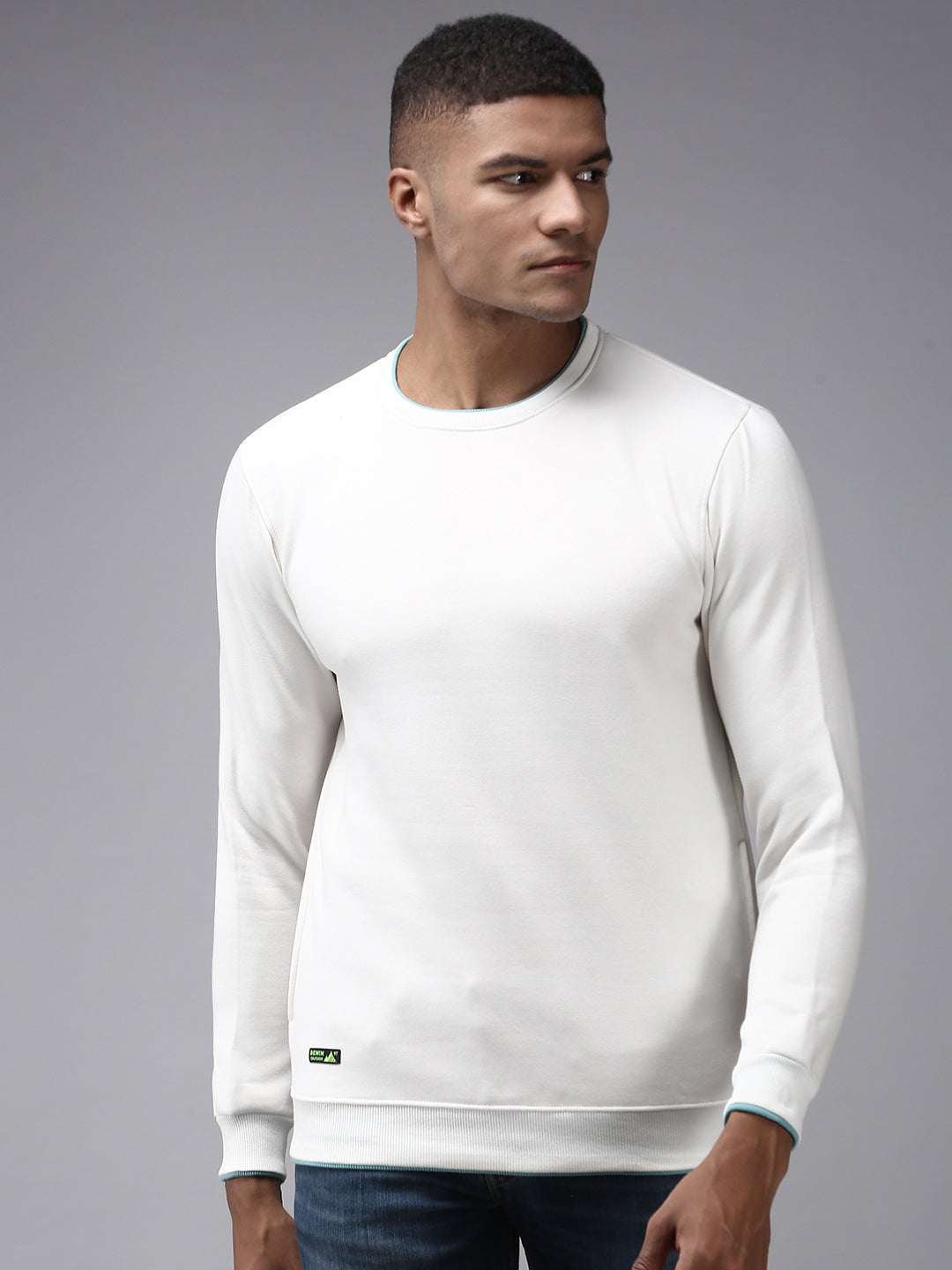 Men White Solid Sweatshirt