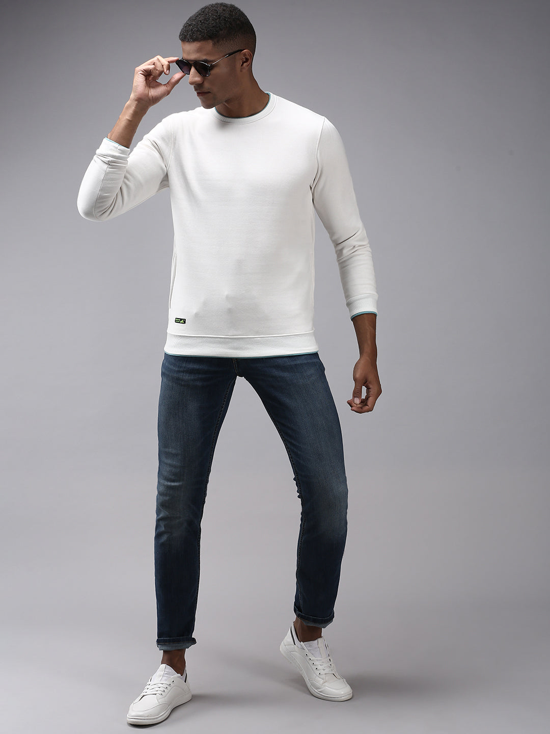 Men White Solid Sweatshirt