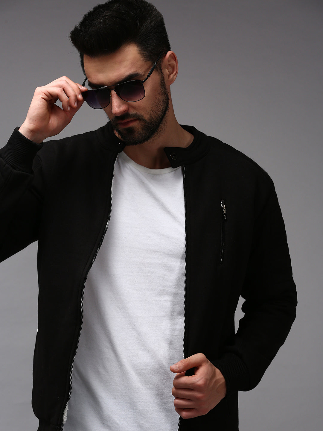 Men Black Solid Sweatshirt