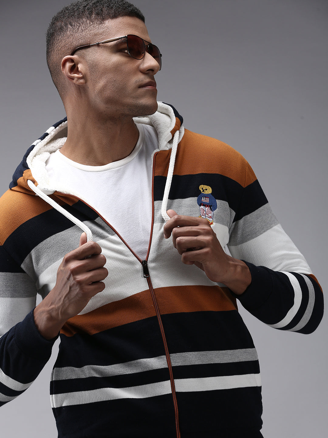 Men Multi Colourblock Sweatshirt