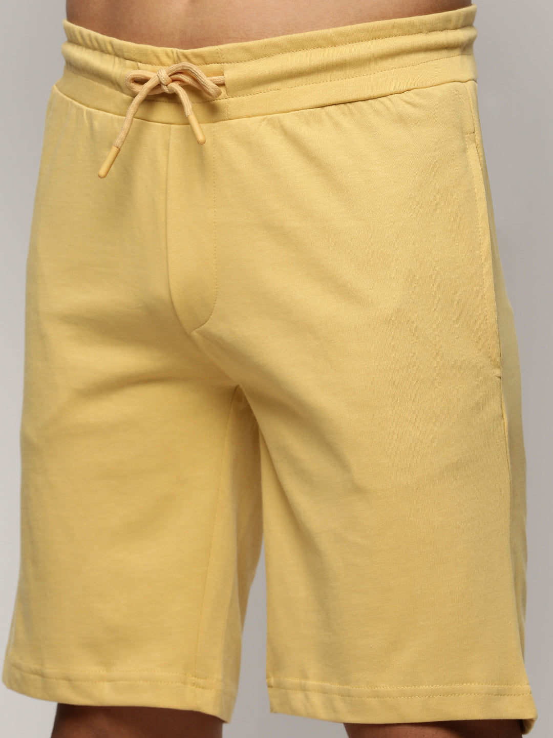 Men Yellow Solid Casual Co ords