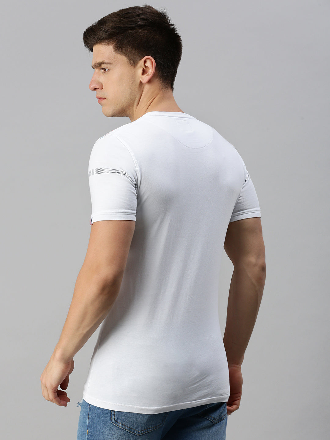 Men White Printed Casual T Shirt