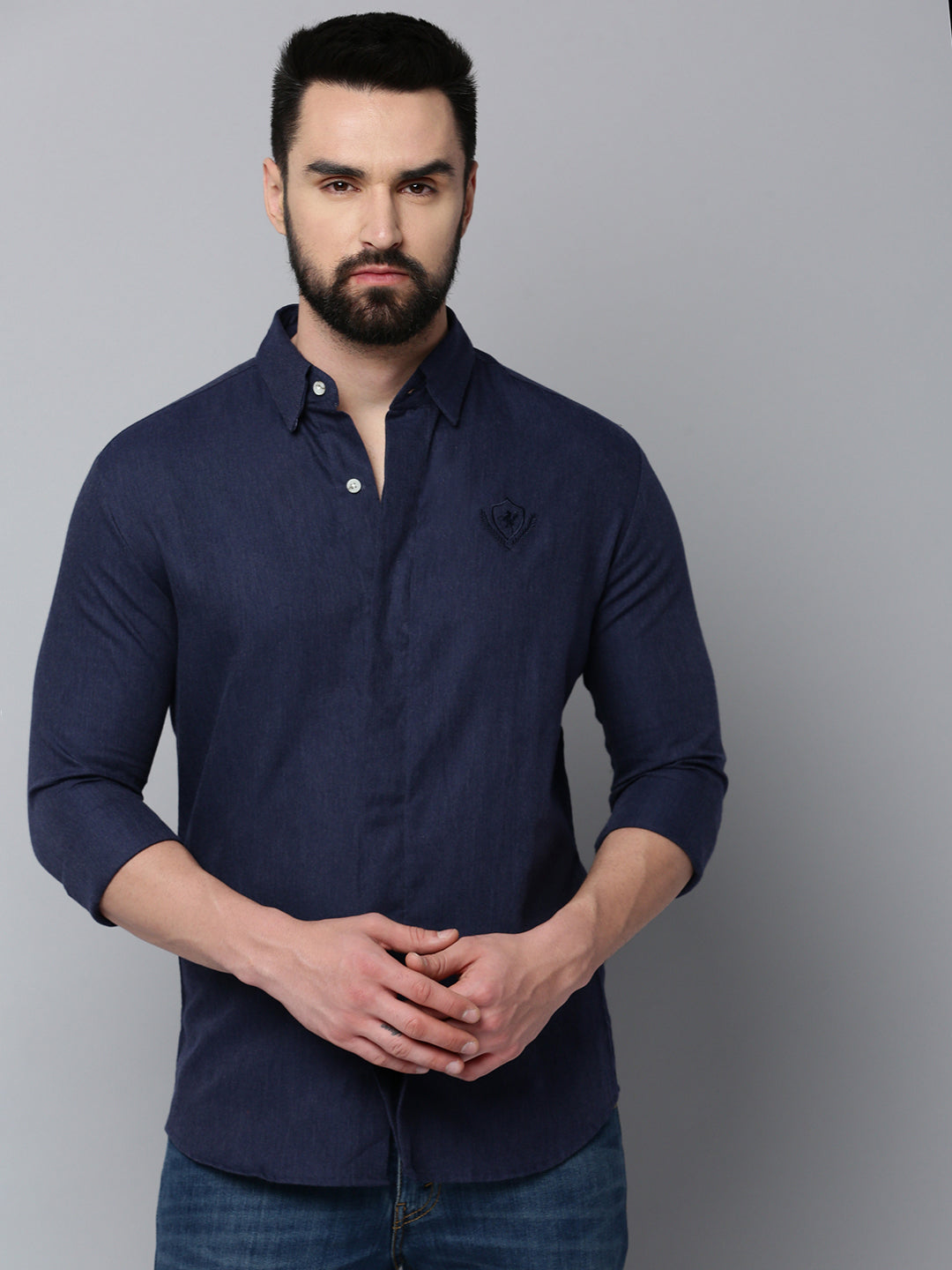 Men Navy Solid Casual Shirt