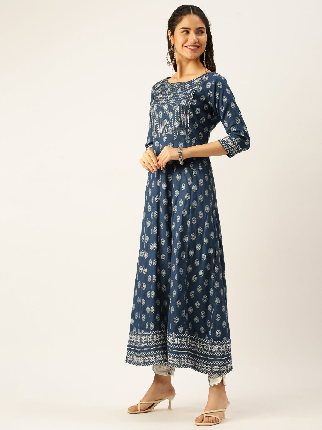 Women's Blue Printed Kurta Sets