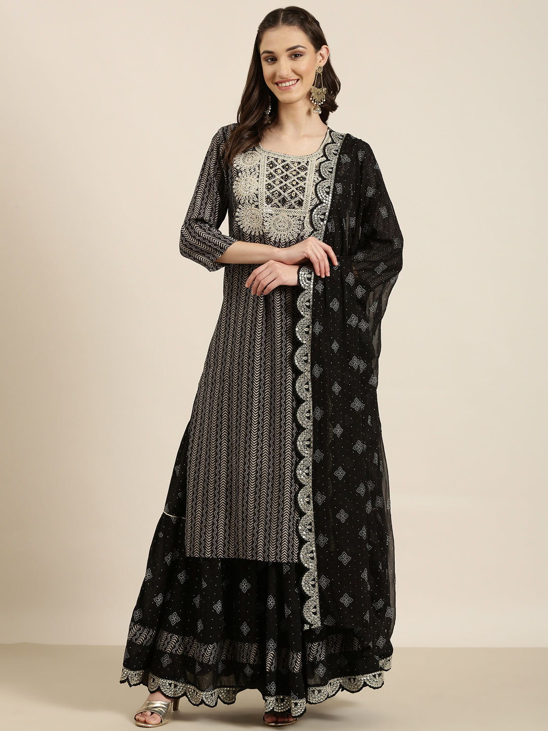 Women Black Chevron Kurta Set