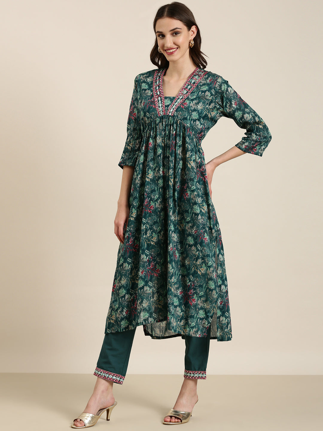 Women Teal Floral Kurta Set