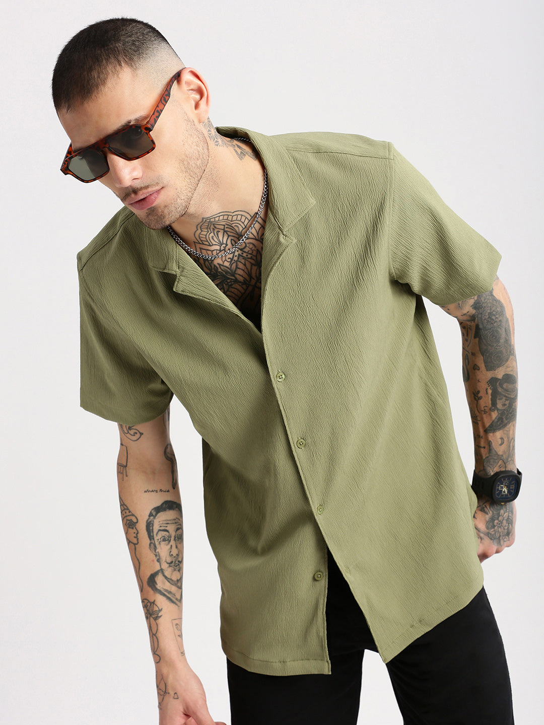 Men Cuban Collar  Solid Green Casual Shirt