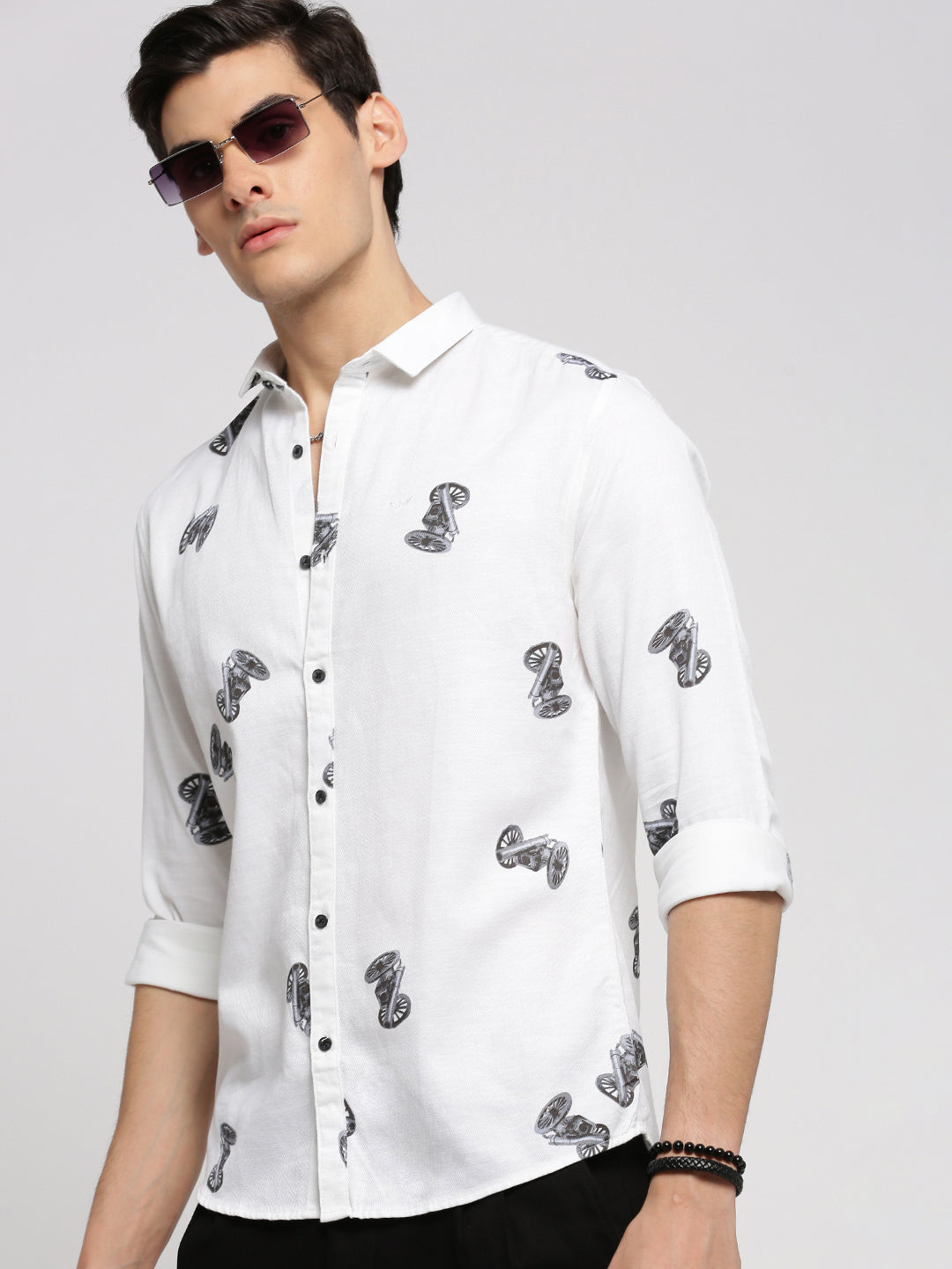 Men White Spread Collar Graphic Shirt